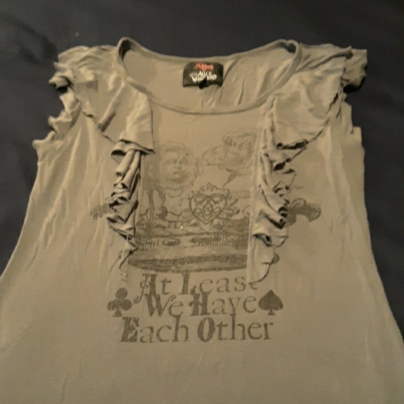 ⚘Alice in Wonderland T-shirt⚘ - Picture 1 of 4
